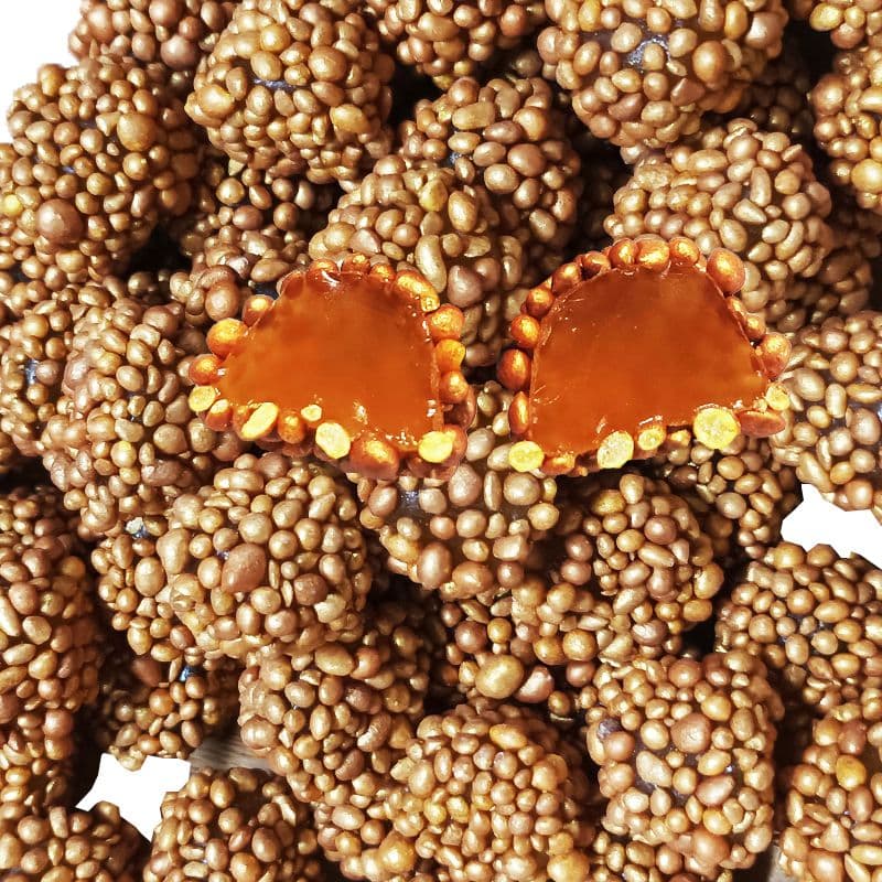 CRUNCHY GLOW GOLD ZLATNI B  1kg punjenje sa okusom šumskog voća ,posute hrskavim granulama